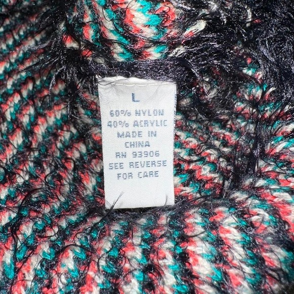 On Fire Aztec Tribal Boho Indie Soft Fuzzy Eyelash Pullover Sweater Size L - Picture 4 of 5